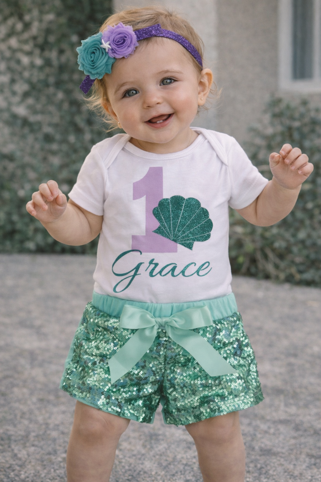 Child's first 1st birthday outfit